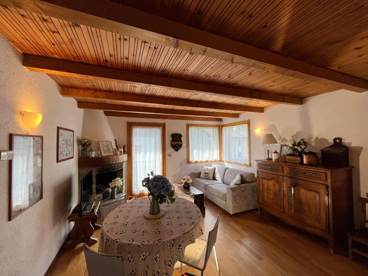Chalet Blanc "Le Flocon" 쿠르마예 외부 사진
