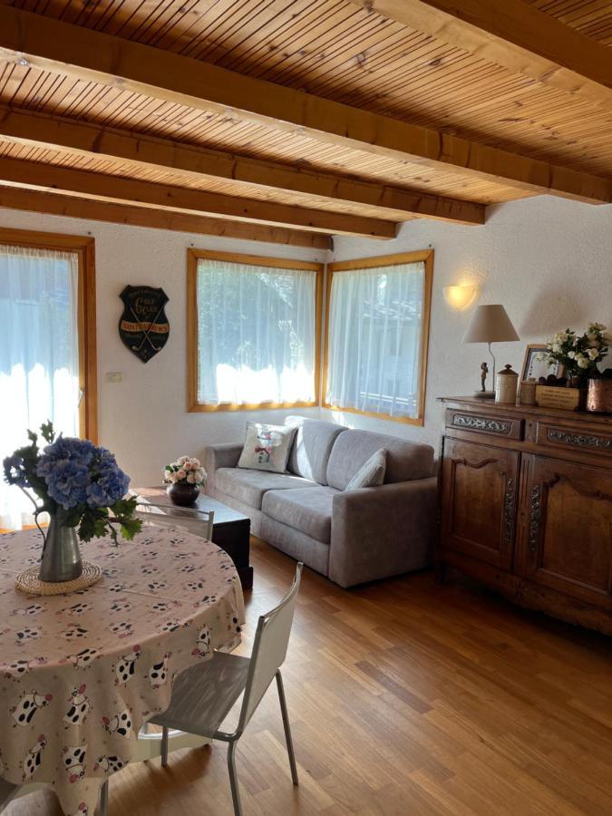 Chalet Blanc "Le Flocon" 쿠르마예 외부 사진